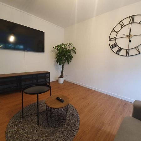 La Citadine Apartment Cholet Exterior photo