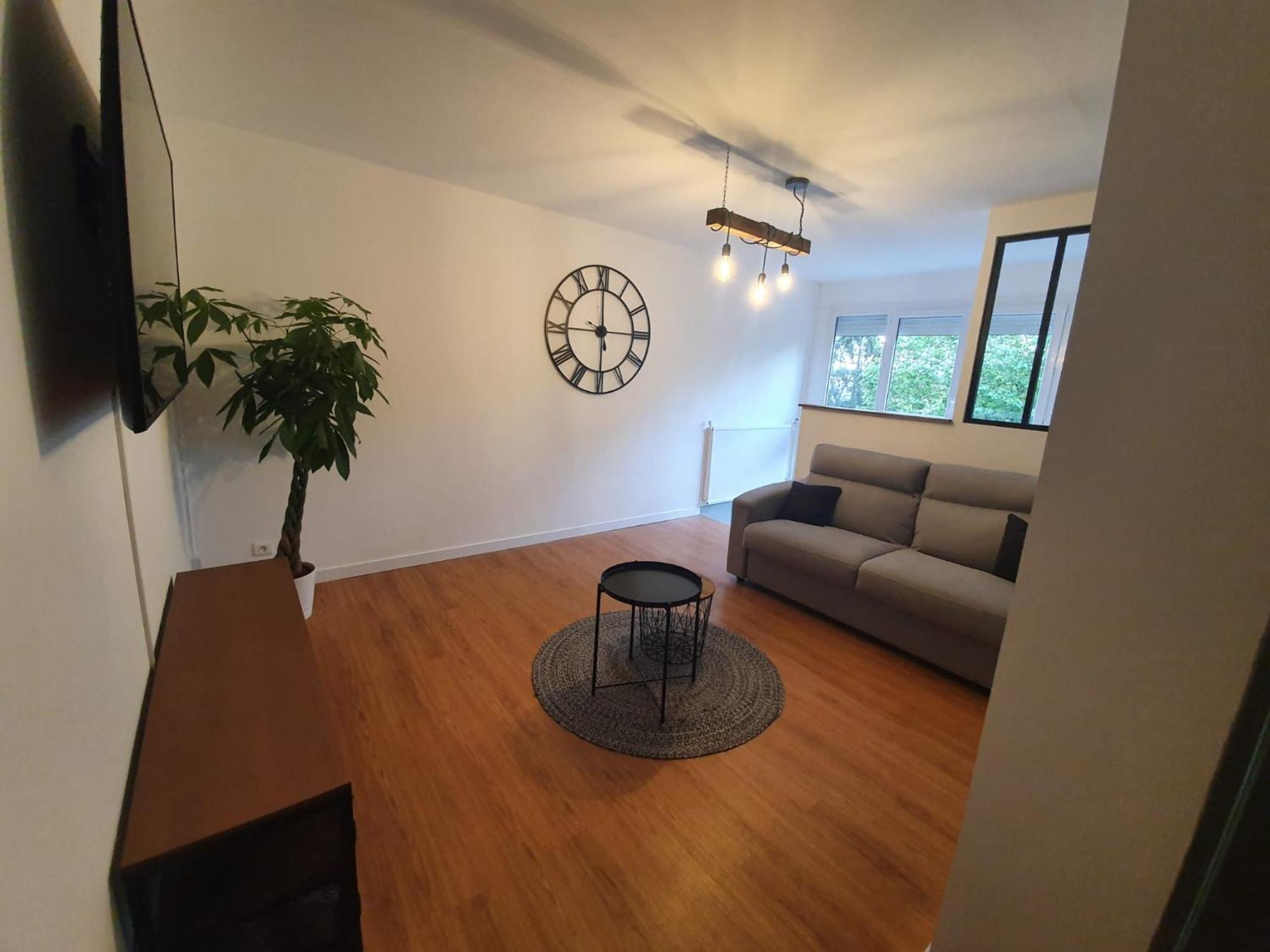 La Citadine Apartment Cholet Exterior photo